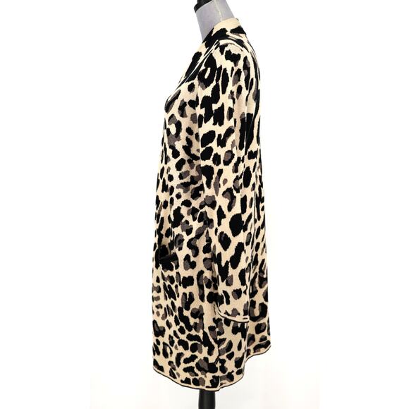 Chicos Sweater 2 Womens Large Beige Black Animal Print Open Cardigan Mob Wife - Picture 11 of 14